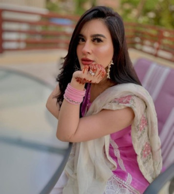 03040033337-beautiful-call-girls-in-islamabad-contact-mr-honey-sexy-models-in-islamabad-big-0