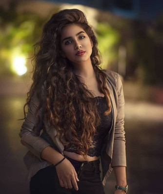 03330000929-beautiful-hot-escorts-in-rawalpindi-sexy-call-girls-in-rawalpindi-contact-mr-honey-big-4