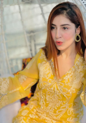 03493000660-vip-hot-escorts-in-karachi-hot-sexy-call-girls-in-karachi-contact-mr-honey-big-3