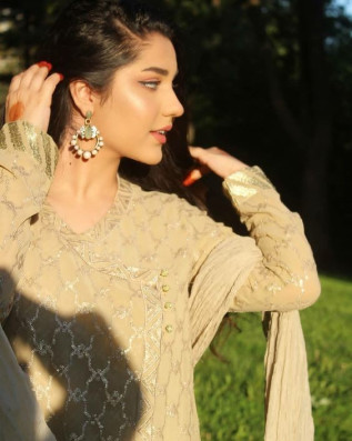 03040033337-hot-elite-class-escorts-for-night-in-islamabad-beautiful-hot-call-girls-in-islamabad-big-1