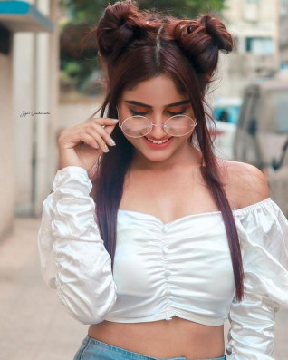 03493000660-independents-hostel-girls-in-karachi-hot-escorts-in-karachi-deal-with-real-pic-big-0