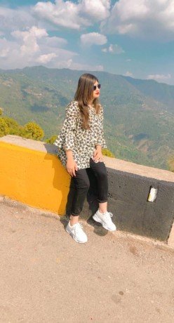 03493000660-vip-call-girls-in-karachi-contact-mr-honey-hot-sexy-models-in-karachi-big-3