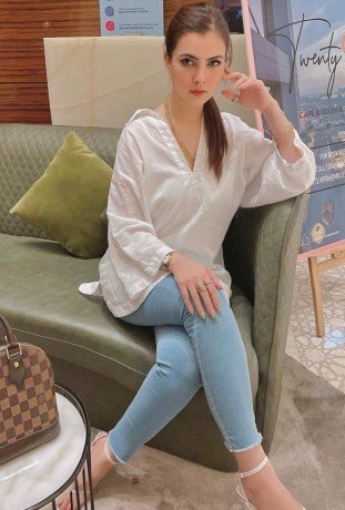 03493000660-vip-hot-escorts-in-karachi-hot-sexy-call-girls-in-karachi-contact-mr-honey-big-5