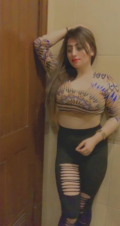 beautiful-party-girls-are-available-in-karachi-03071113332-big-0