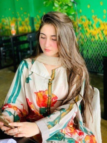 03210266669-housewife-independent-girls-available-in-islamabad-big-0