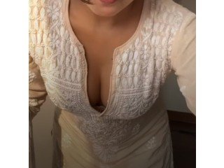 I am Hot and horny girl here for cam sex and phone. sex here