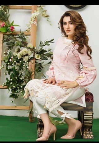 923493000660-most-beautiful-luxury-models-in-islamabad-call-girls-in-islamabad-big-3