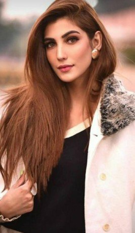 923051455444-beautiful-hot-elite-class-models-in-islamabad-full-hot-girls-in-islamabad-big-4