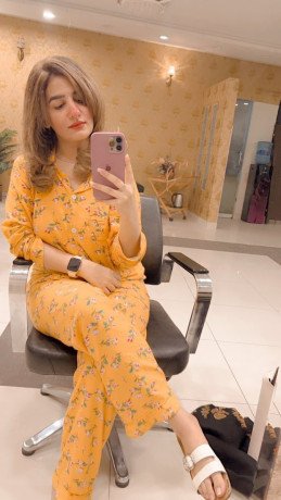 923033980333-vip-lovely-romantic-girls-available-in-karachi-escorts-in-karachi-big-2