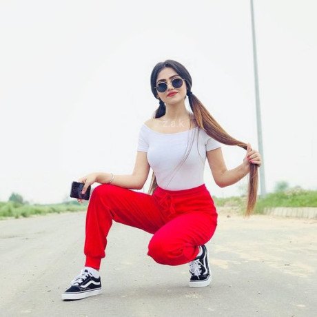 923071113332-luxury-party-girls-vip-models-available-in-rawalpindi-for-night-big-1