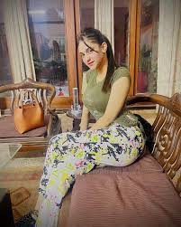 vip-female-offer-escort-service-in-sattelite-town-rawalpindi-03049477770-big-1