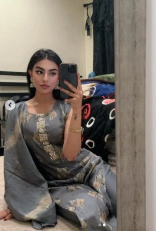 independent-housewife-available-in-dha-phase-iv-islamabad-03016051111-big-1