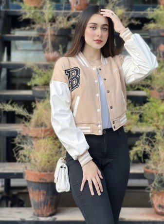 923493000660-beautiful-hot-luxury-party-girls-in-karachi-vip-models-escorts-in-karachi-big-3