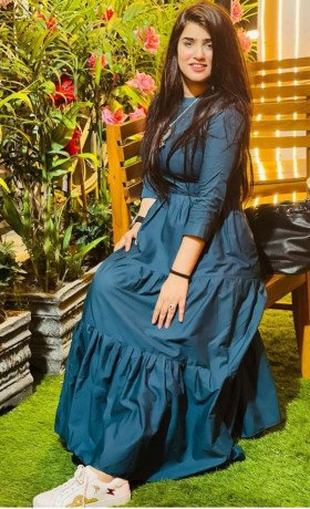 923493000660-independent-hostel-girls-available-in-karachi-escorts-in-karachi-big-1