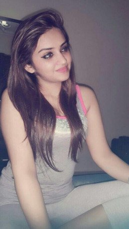 03040033337-hot-pakistan-university-girls-available-in-islamabad-e11-big-0