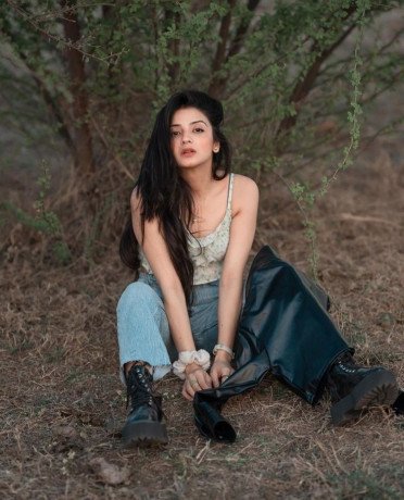 03071113332-beautiful-hot-elite-class-models-young-escorts-in-islamabad-call-girls-in-islamabad-big-1