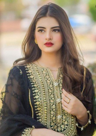 03330000929-girls-in-rawalpindi-bahria-town-phase-4-contact-mr-honey-models-call-girls-in-rawalpindi-big-4