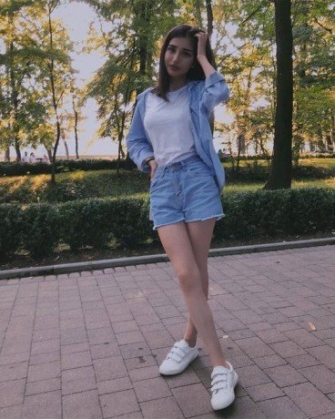 03493000660-beautiful-girls-in-karachi-dha-phase-4-contact-mr-honey-hot-models-hot-call-girls-in-karachi-big-1